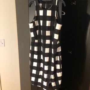 Banana Republic Black, Grey & White Printed Dress